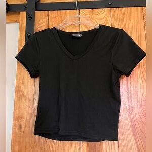 Olivia Rae Black V-Neck Short Sleeve Tee